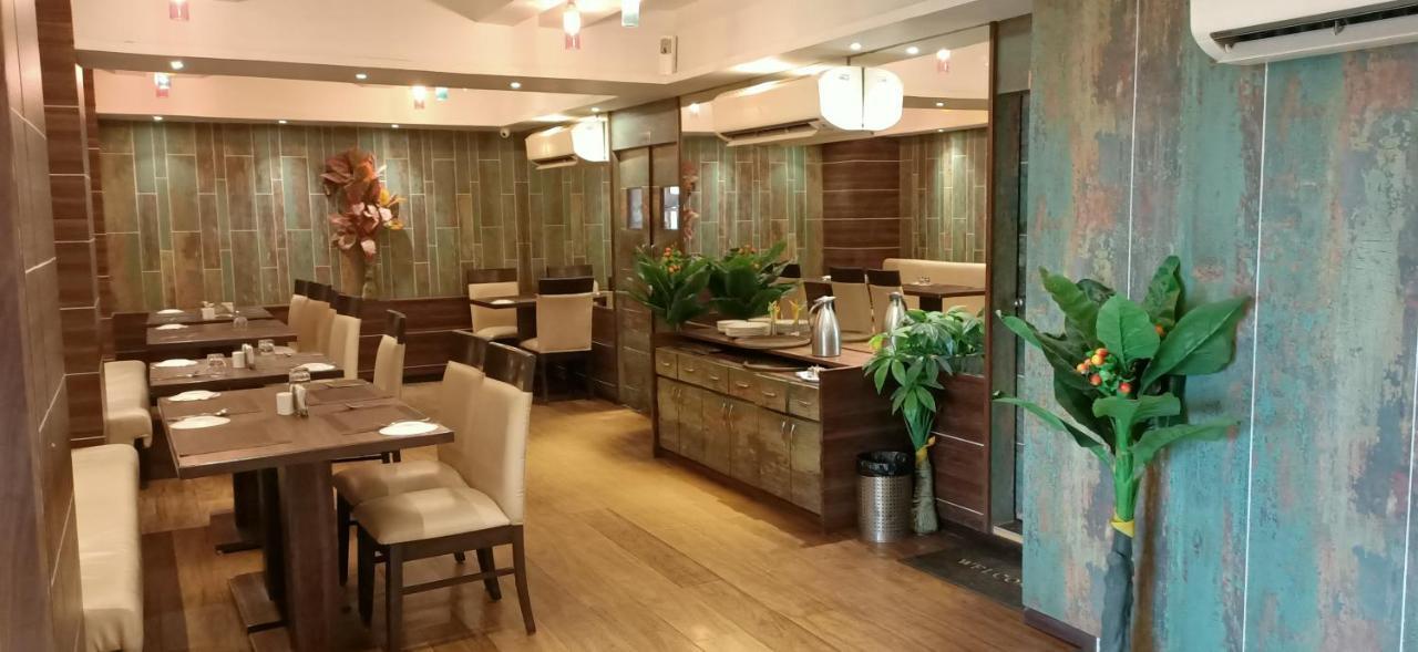 Hotel Ravi Residency à Morbi Extérieur photo